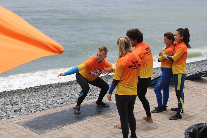 Beginner Surf Lesson in Lima, Perú - Coaching Style: How Instructors Help You Progress