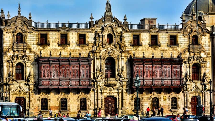 City Tour Colonial and Modern Lima for 5 Hours - San Francisco Basilica and Convent: catacombs and religious art below street level