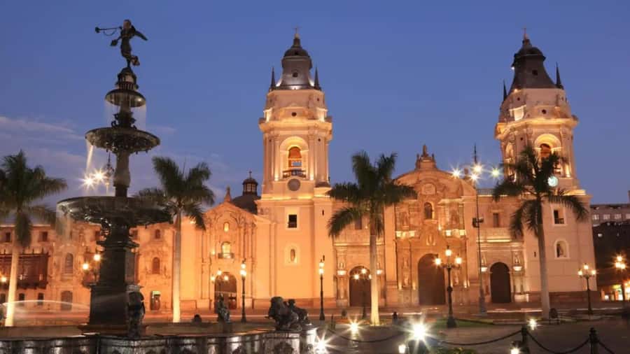 City Tour Colonial and Modern Lima Half Day Plus Ticket - San Isidro’s Olive Grove: a calmer stop with a city-center twist