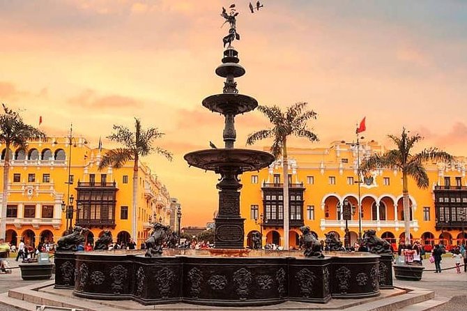 City Tour Lima City of Kings - Plaza de Armas (Plaza Mayor): monumental Lima in about 30 minutes