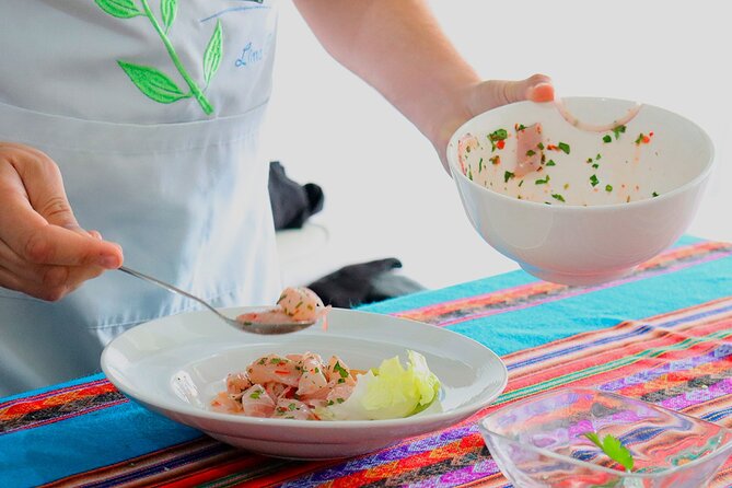 Cook an Authentic Ceviche And Peruvian Pisco Sour! - Miraflores Logistics: The 7:00 PM Start and Where to Meet