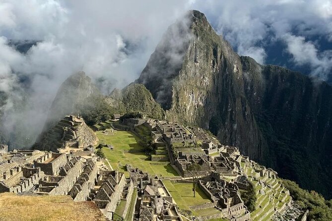 Customize your trip to Peru with Lima Experience - Lake Titicaca and floating islands: high-altitude days that slow you down