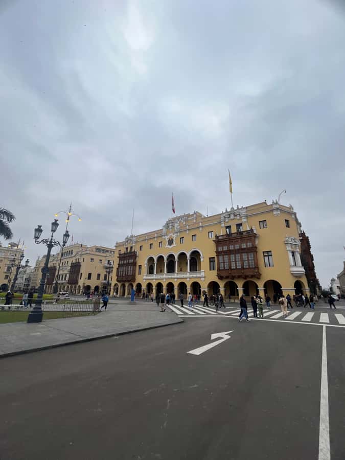 Enjoy Lima Walking Historic Center, Plaza San Martin and Plaza de Armas - Key highlights to watch for