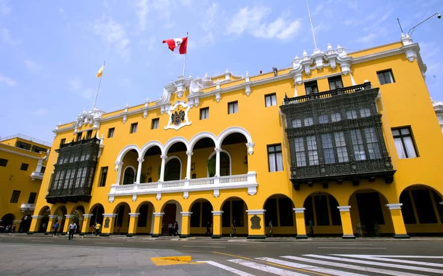 From Lima: City Tour with Catacombs & Pachacamac Inka Ruins - San Francisco de Asís Museum and Catacombs: why the underground part feels unforgettable