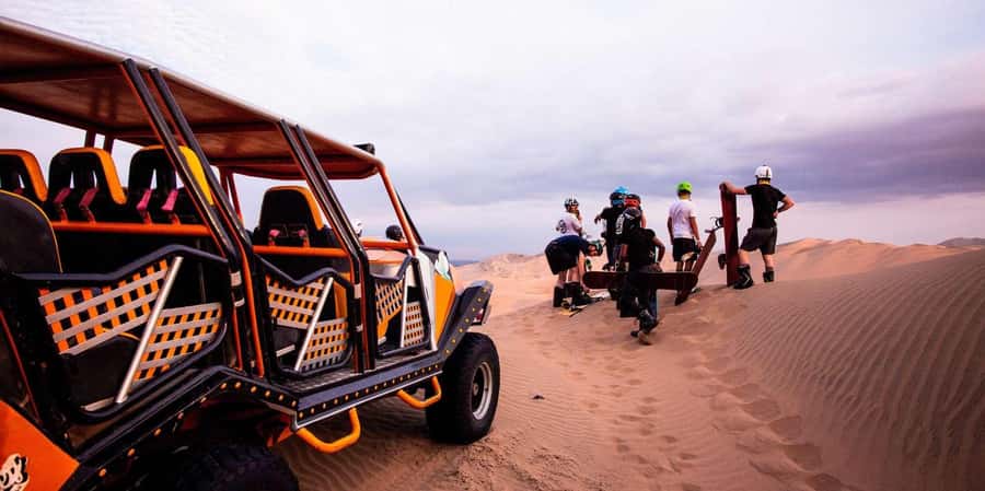 From Lima: Paracas and Huacachina Guided Desert Oasis Trip - Paracas Bay and the El Chaco port: your boat ride starts here