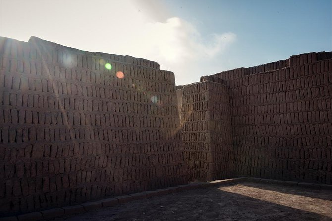 Full Day Pilgrims - Huaca Tours setup: transport, mobile ticket, and a calm start
