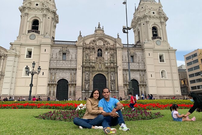 Lima City of The Kings Walking Tour Including Catacombs - Presidential Palace and Lima Cathedral: big sights, explained from the right angle
