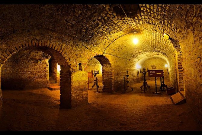 Lima City tour and Catacombs Museum (04 hours) Private Tour with guide in Lima - Plaza San Martín: Lima’s “second most important” square