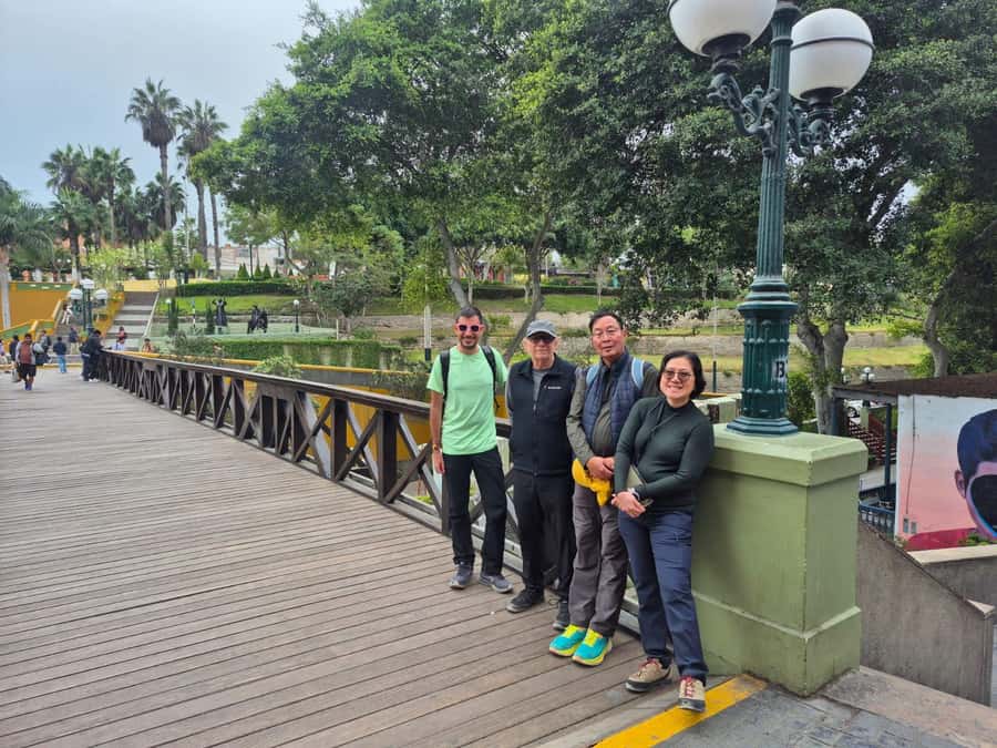 Lima Full-Day Main Attractions Tour - Barranco lunch in a family house turned restaurant