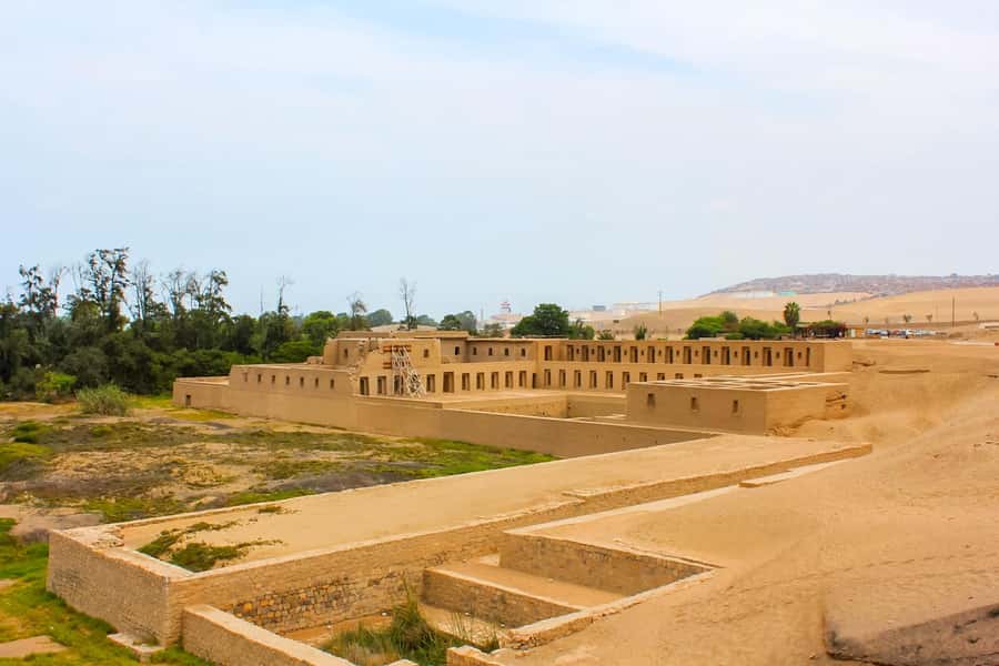 Lima:Half-Day Pachacamac, Barranco & Chorrillos Private Tour - Museum stop: the practical way to make sense of the ruins