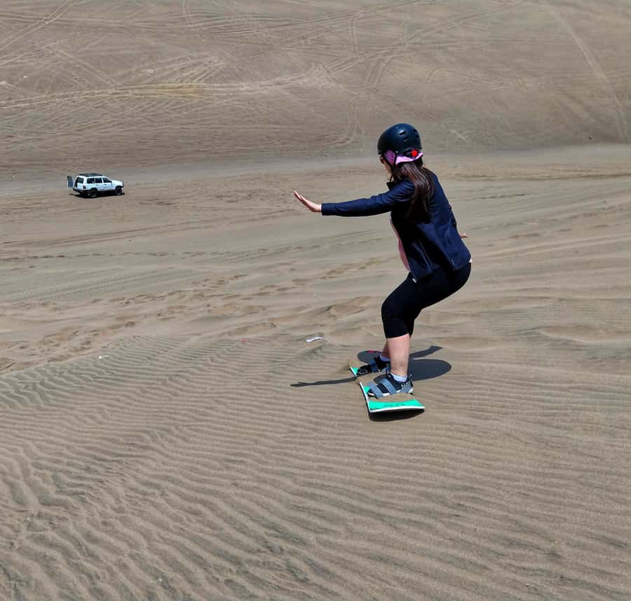 LIMA: HALF-DAY SANDBOARDING TOUR - A real-world concern: vehicle comfort (and a dog mention)
