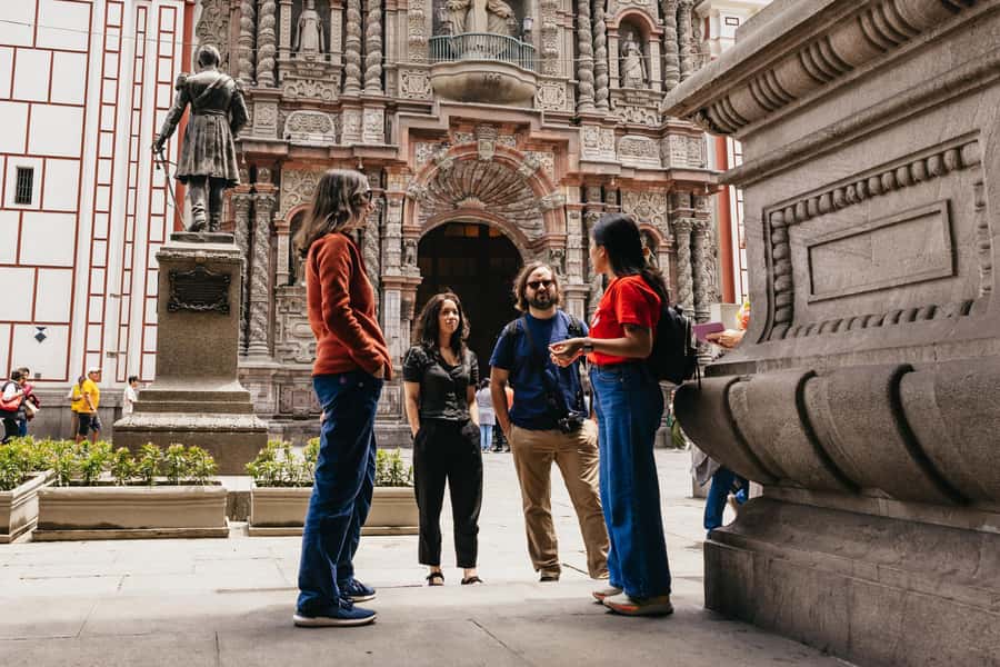 Lima: Historic Center Street Food, Market, and Eateries Tour - La Merced, Plaza Mayor, and the colonial landmarks you’ll see from the street