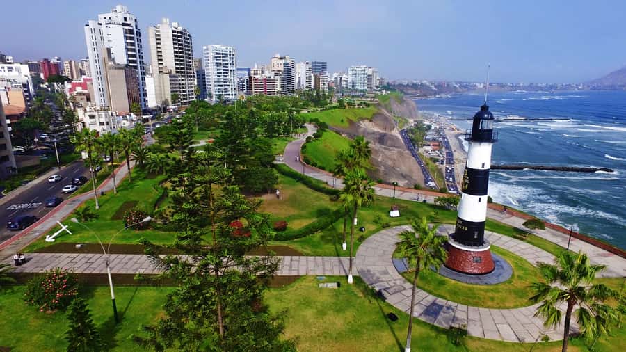 Lima: Historical, Colonial, and Modern City Tour - The San Francisco Convent: Where the Art and Architecture Do the Talking