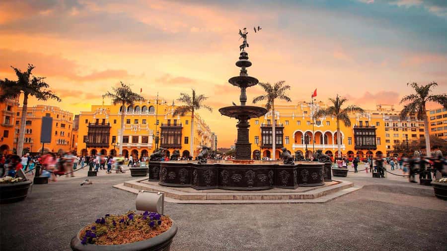 Lima: Incredible City tour half day - Key things that make this Lima half-day tour work