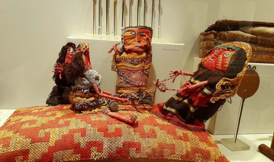 Lima: Larco Museum Entry Ticket & Guided Tour with Pickup - Guide quality and small-group benefits (including Pamela’s style)