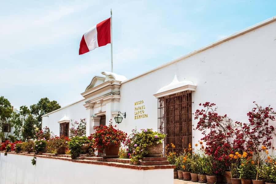 Lima: Larco Museum Entry Ticket - Inside the vice-royal mansion: how to pace your 2 hours