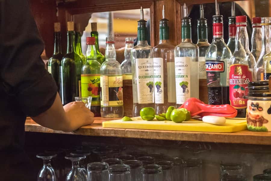 Lima: Lights, Pisco, and Fun Night Tour and Pisco Tasting - Price and timing: what $80 buys you in a 4-hour Lima plan