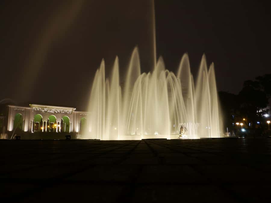 Lima: Magic Water Circuit with Dinner - Thursday-only timing: how to plan so you don’t miss the best part