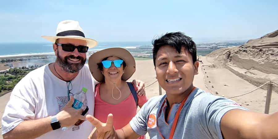 Lima: Pachacamac Inca Archaeological Complex Tour - The small but smart extras: alfajores and the return to Lima