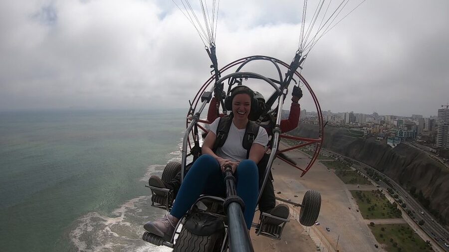 Lima: Paragliding Flight Over Costa Verde Districts - Lima Paragliding Over Costa Verde: The View That Drives the Price
