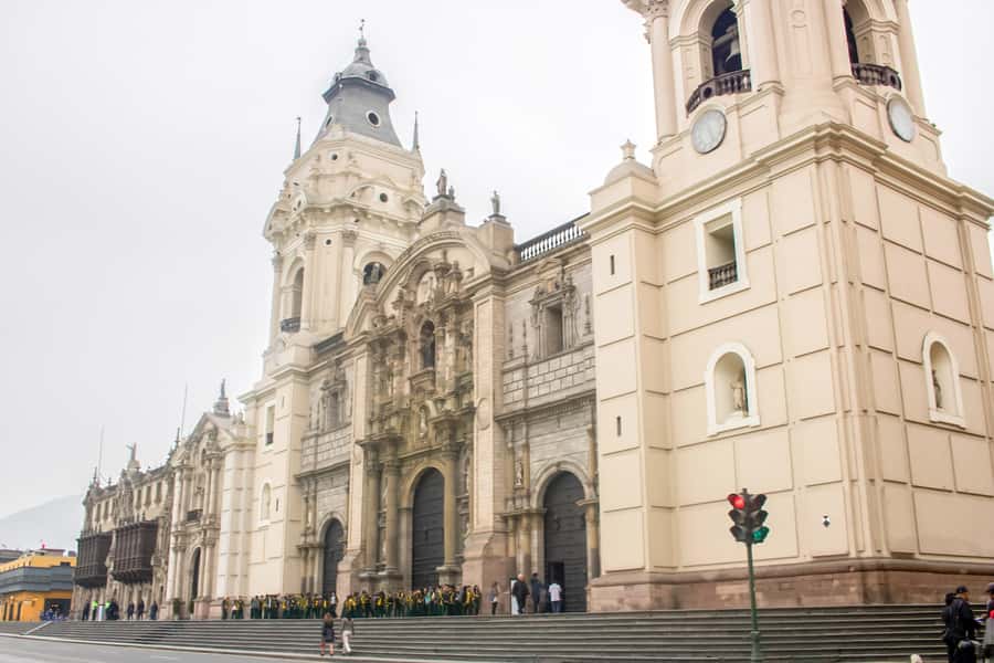 Lima: Private Classic City Tour - Starting at Huaca Pucllana in Miraflores