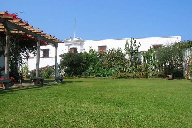 Lima´s Vibrant Heritage & Larco Museum of Cultures Half Day Tour - When the Plan Changes: Cathedral Closures and Dress Code Reality