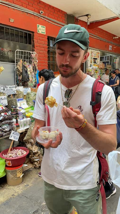 Lima Street Food: A gastronomic adventure through the city. - How the tour moves: Benavides meeting point and the 30-minute ride into the action