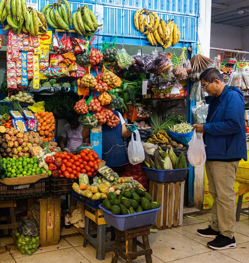Lima: Street Food Tasting Tour with Pisco Sour Class - Historic Center Walk: Balconies, Churches, and San Francisco Catacombs
