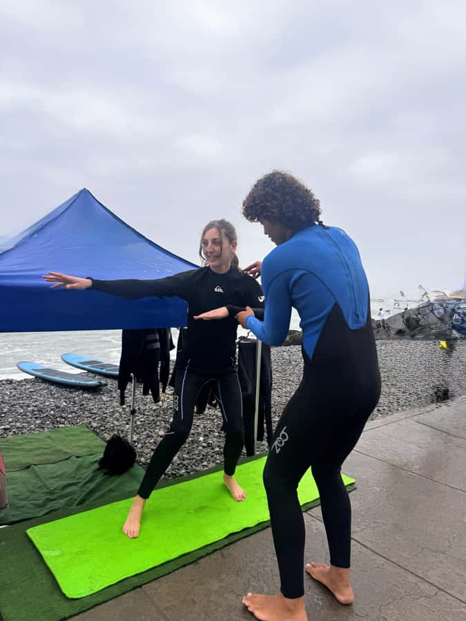 Lima: Surf Class with Equipment and Instructor - The 90-Minute Format: Warm-Up to Your First Waves