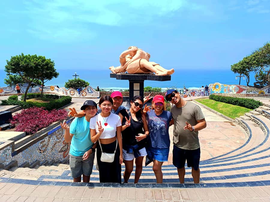 Lima: Tour in Miraflores, San Isidro, Barranco & Chorrillos - Huaca Pucllana: Lima’s Adobe Pyramid in the Middle of the City