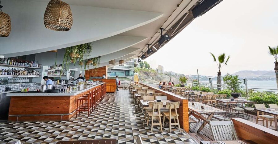 Lunch Menu at Mangos Larcomar restaurant - Should you book Mangos Larcomar lunch?