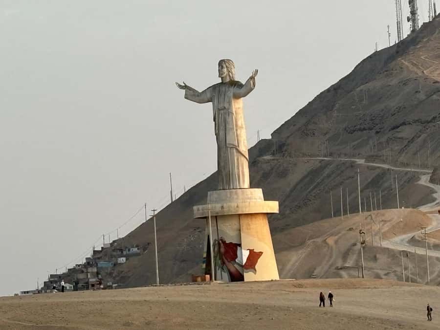 Pachacamac: Private tour of the Great Archaeological Sanctuary and Site Museum - Chorrillos viewpoint and the drive back: a day with a satisfying rhythm