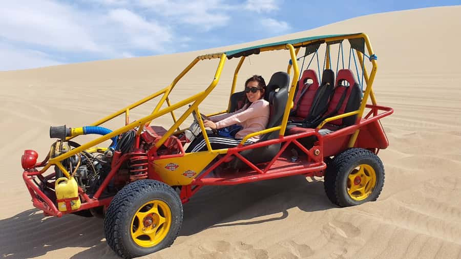 Paracas or Pisco: Private Huacachina Oasis Tour & Buggy Ride - The buggy ride and the 1-hour dune run