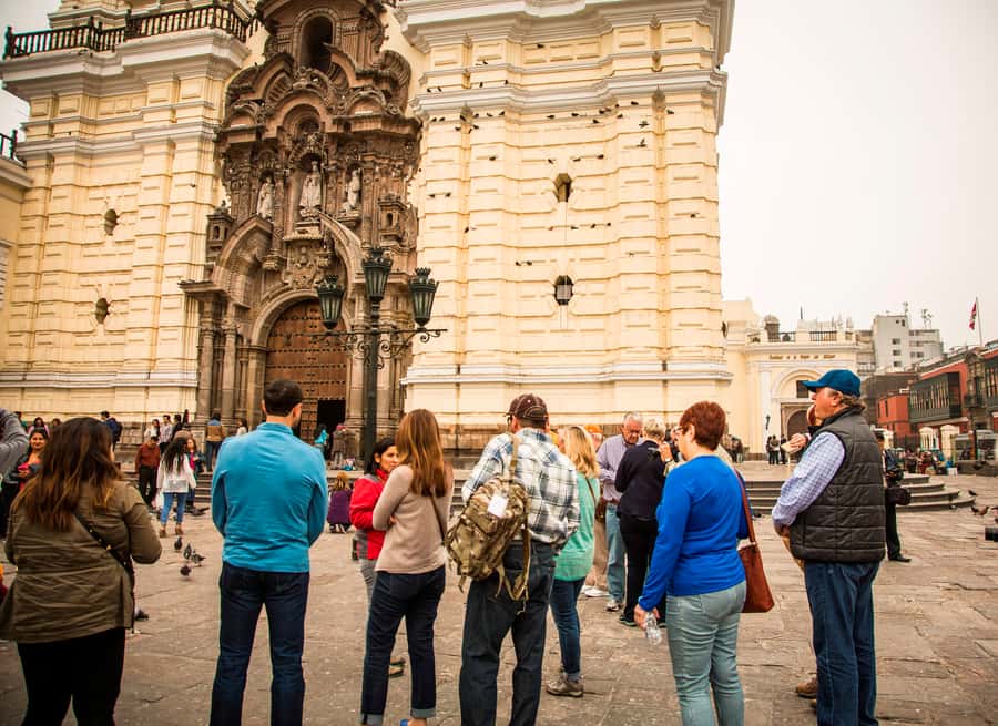 Private Tour Casa Aliaga,San Francisco Convent, Larco Museum - Getting the Most Out of the Tour: What to Bring and How to Pace Yourself