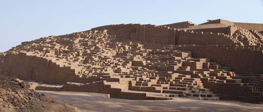 Tour Huaca Pucllana: Pyramids and Pre-Columbian Antiquity - The best part for photos: free time and Lima’s panoramic views
