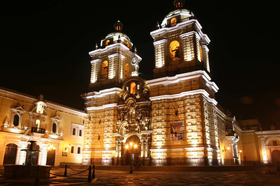 Tour of Lima with a visit to the catacombs of San Francisco. - Key things to know before you go